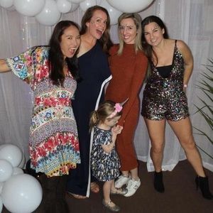 Meet your Posher, Lara